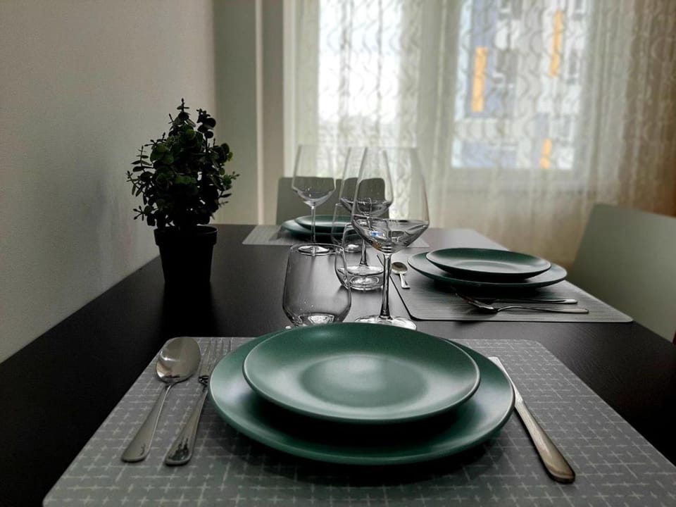 Modern Apartment Near Airport Apartment in Chișinău