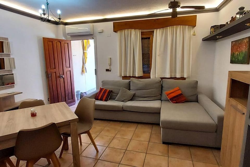 Living room, air conditioner