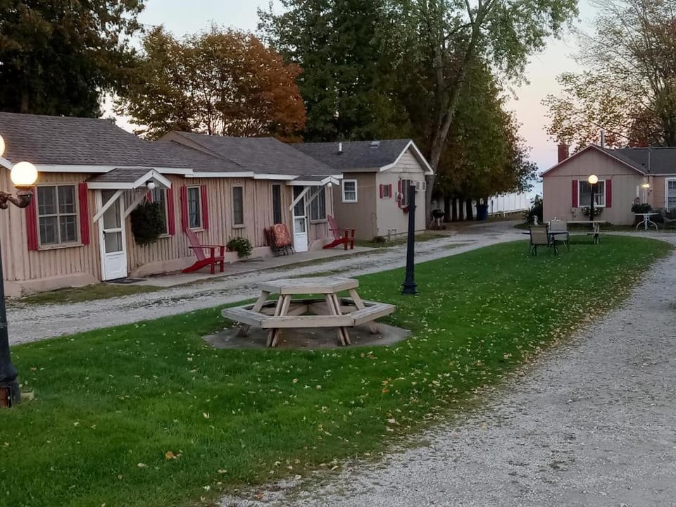 Property building, Street view