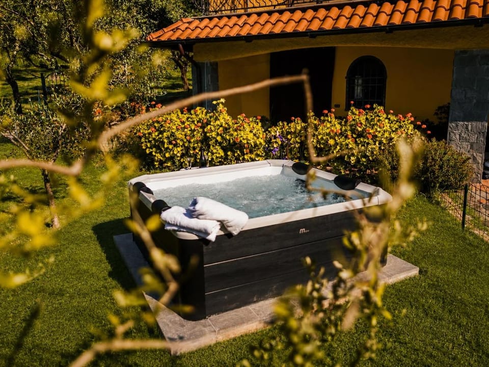 Hot Tub