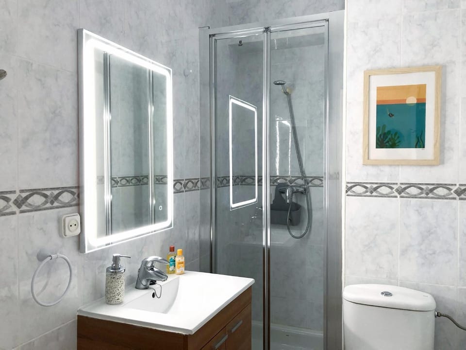Shower, Bathroom