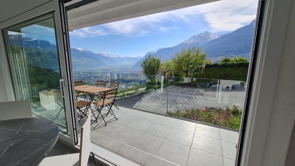 Natural landscape, Balcony/Terrace, Mountain view