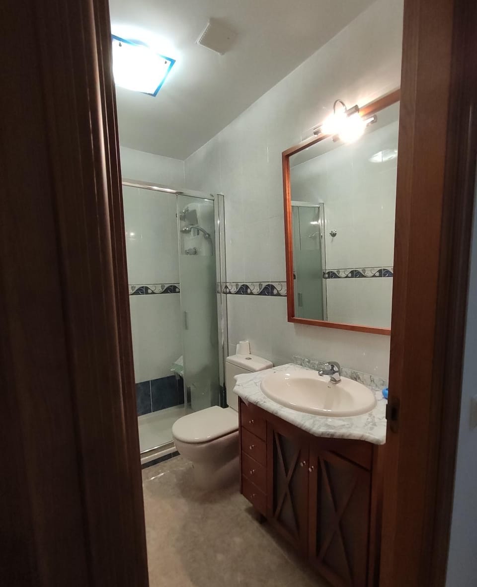 Shower, Bathroom