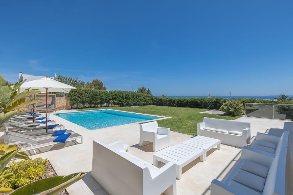Property building, Sea view