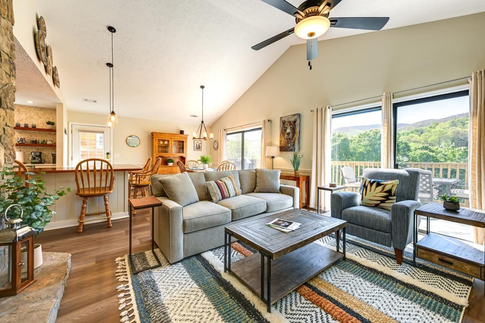 Charming Condo on Sky Valley Golf Course! House in Sky Valley