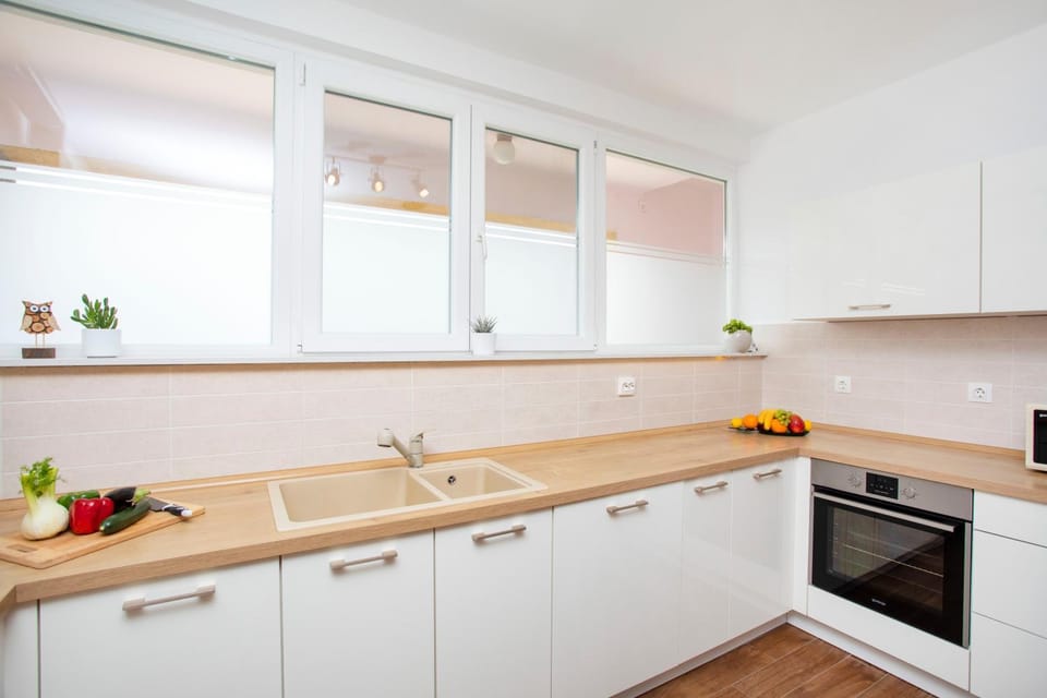 Kitchen or kitchenette, dishwasher, minibar, pet friendly