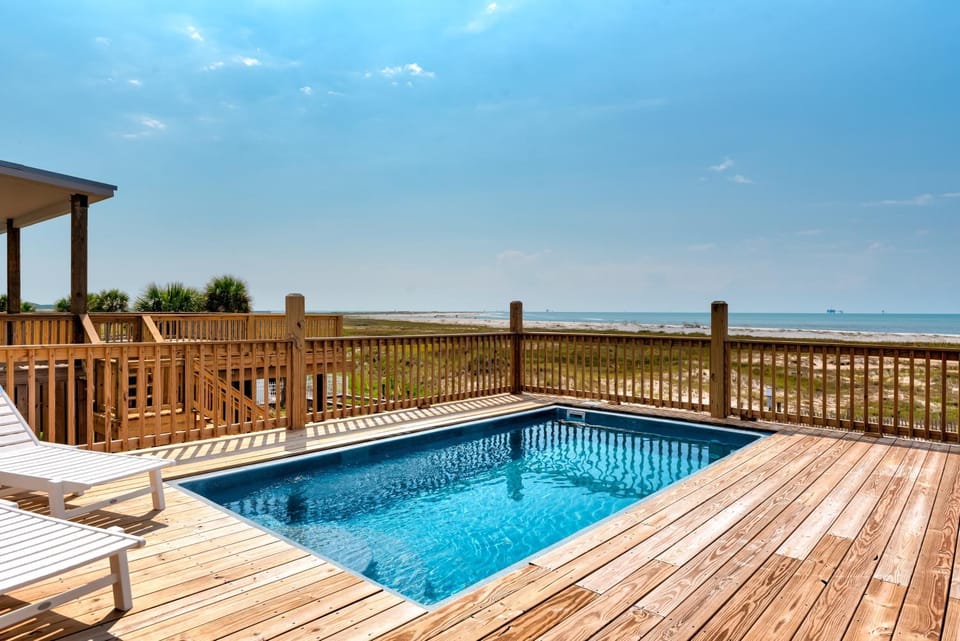 Sunny & 75 House in Dauphin Island