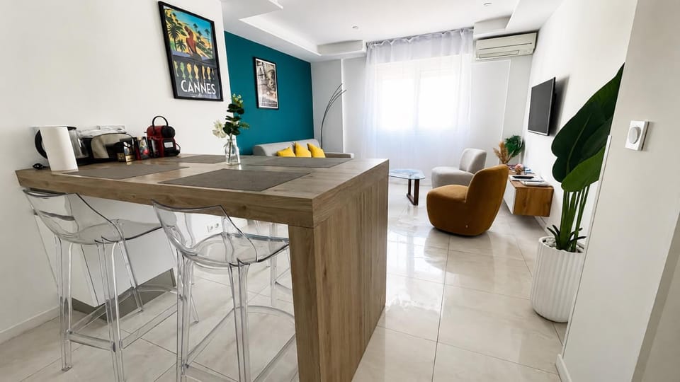 Superbe Appartement Hypercentre climatisé Apartment in Cannes