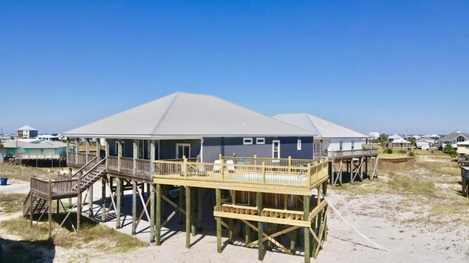 Sandy Toe's House in Dauphin Island