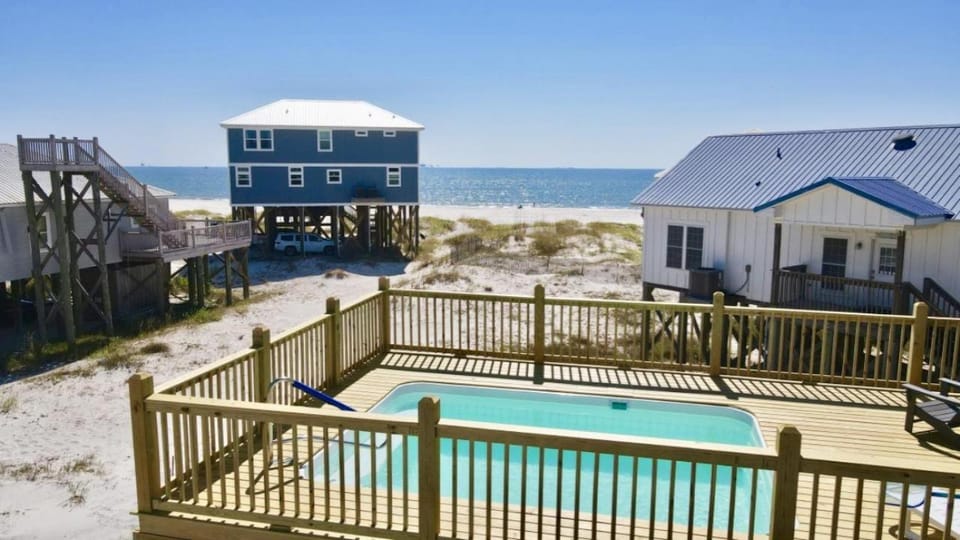 Sandy Toe's House in Dauphin Island