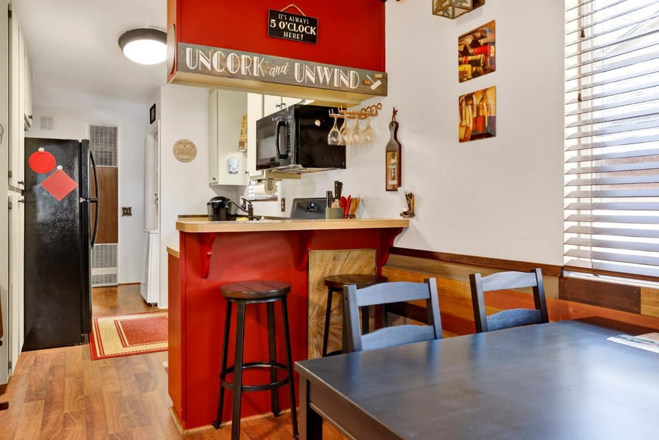 Mountain Getaway by Big Bear Vacations Adorable Sugarloaf Retreat House in Southern California