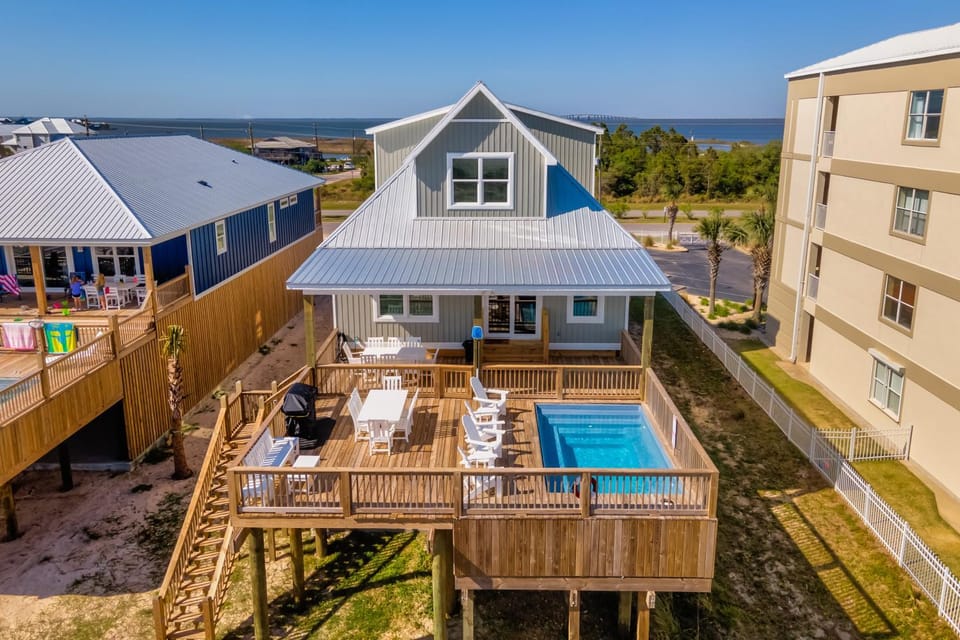 Ocean Pearl House in Dauphin Island