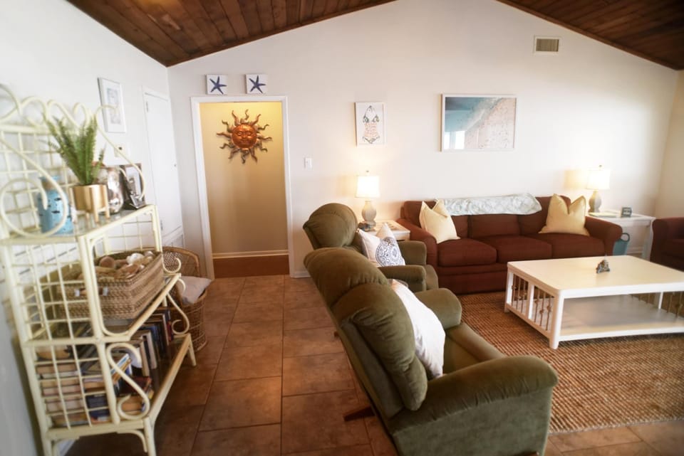 Nida House in Dauphin Island