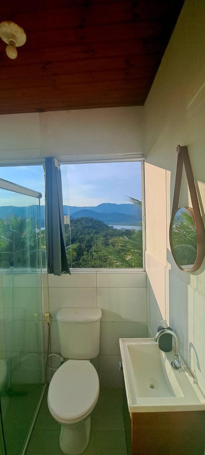 Suíte em casa particular Sidi & Val - Soul Almada - Praia da Almada Ubatuba Vacation rental in State of Rio de Janeiro