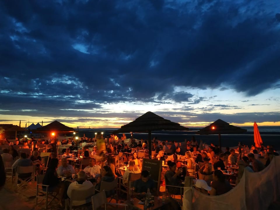 Restaurant/places to eat, Beach, Sunset