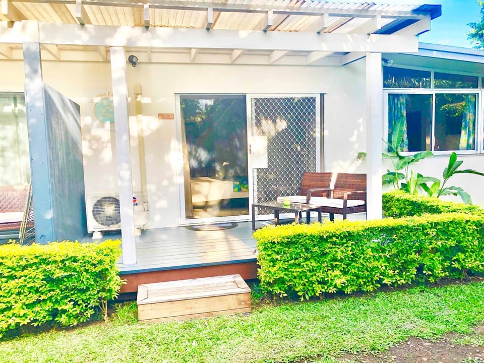 Patio, Garden, Balcony/Terrace