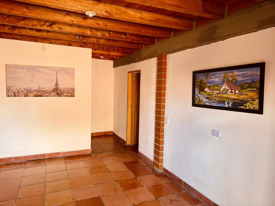 TV and multimedia, Decorative detail