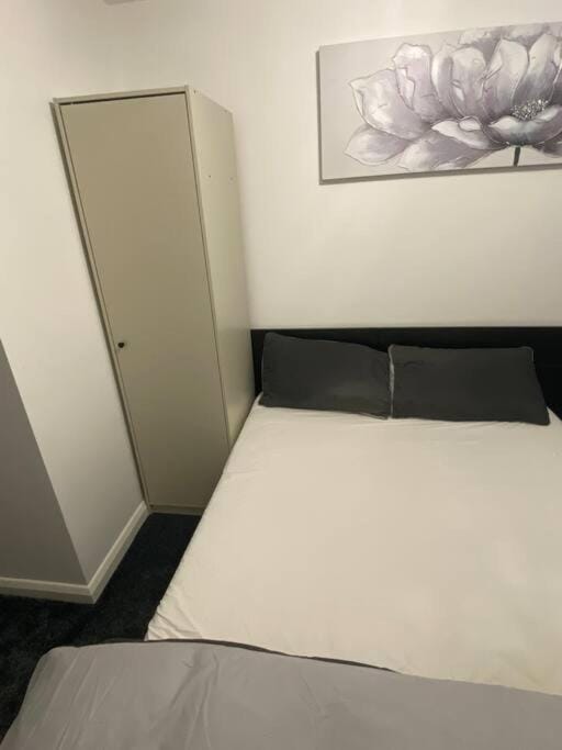 Guest House in Milton Keynes Apartment in Aylesbury Vale