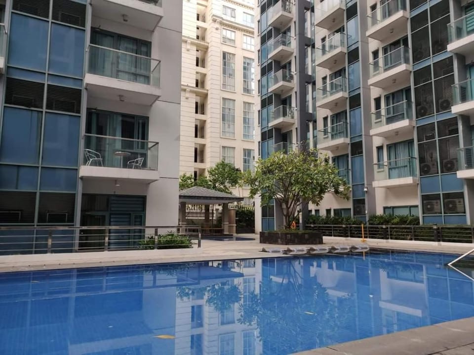 Nadzcondotel-2 Two Palmtree villas nearby NAIA Terminal 3 Apartment in Pasay