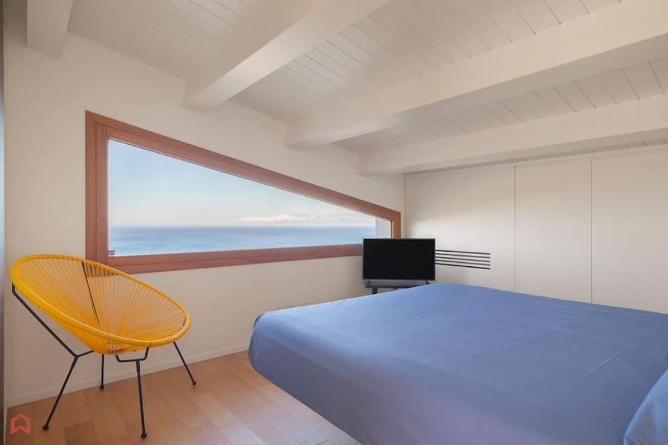 Natural landscape, Bedroom, Sea view