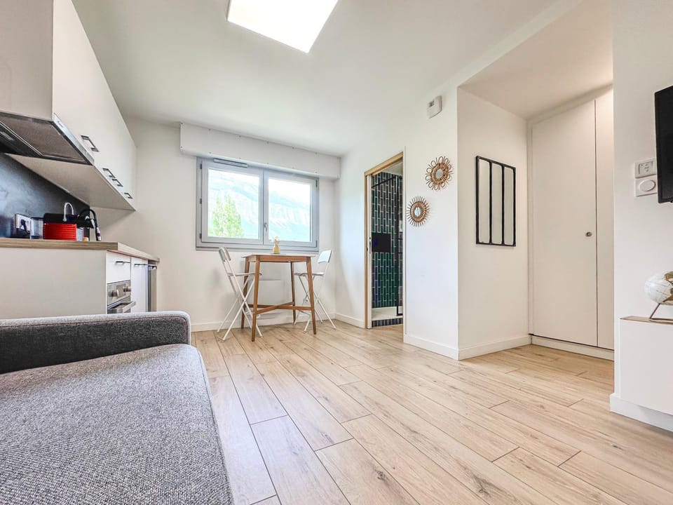 L'innovalé - Inria / Naver Labs Apartment in Meylan
