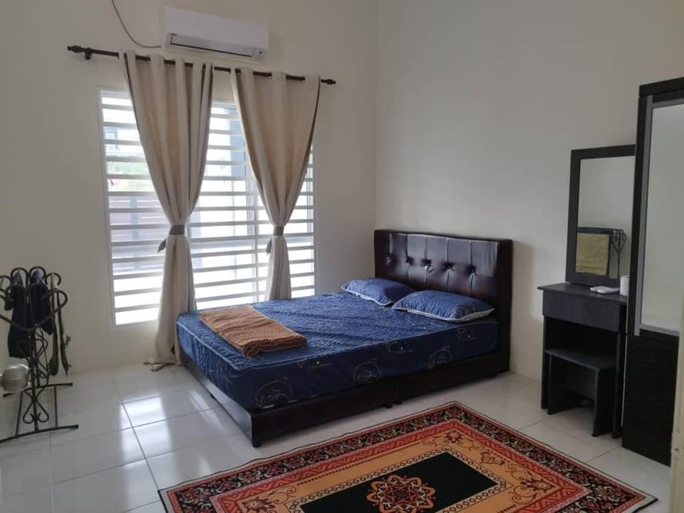 Homestay Mohamad & Delisha Tapah -Pool House in Perak