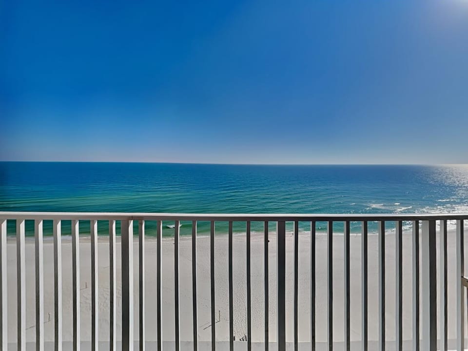 View (from property/room), Balcony/Terrace, Beach, Sea view