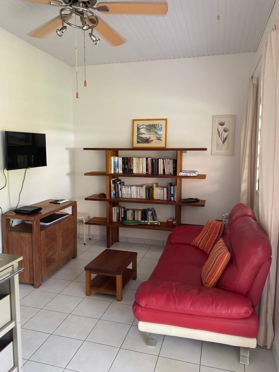 Library, TV and multimedia, Living room