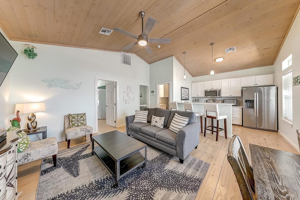 Eskridge Gem Unit B House in Port Aransas