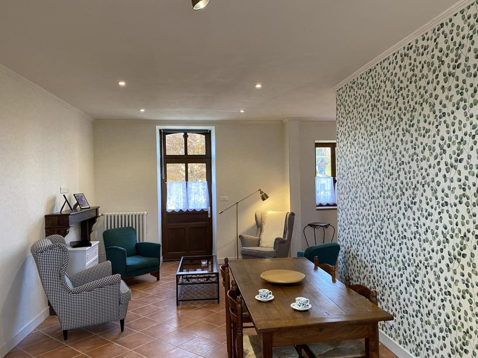 Séjour de golf et détente au Domaine de Bisseret - FR-1-489-438 House in Montluçon