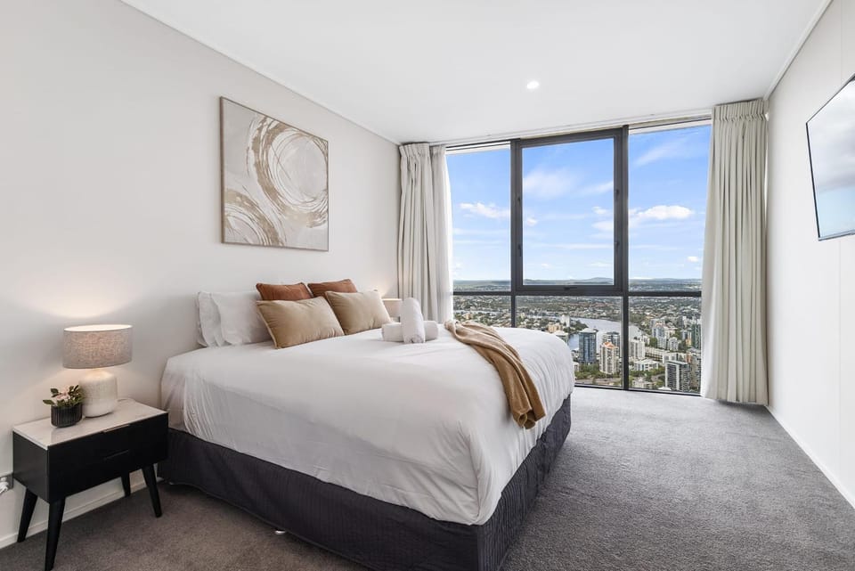 Premium 4 Bedroom Family Apartment - Brisbane City Apartment in Kangaroo Point