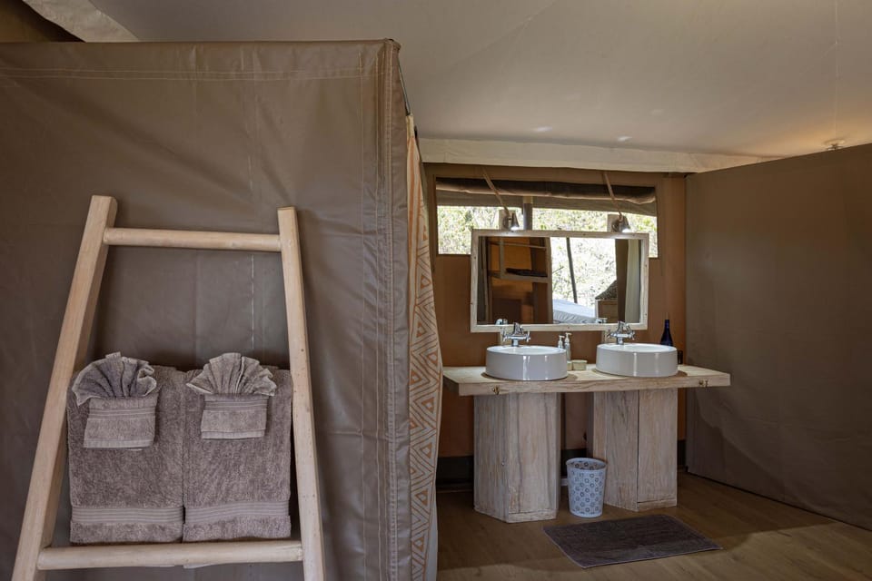 Kicheche Valley Camp Luxury tent in Kenya