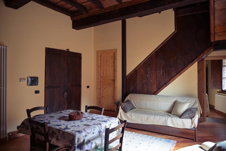 LA CASA DEL CASTELLANO Bed and Breakfast in Piedmont
