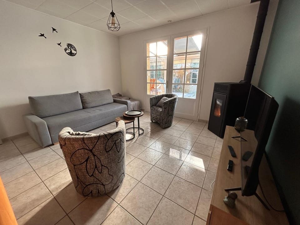 TV and multimedia, Living room