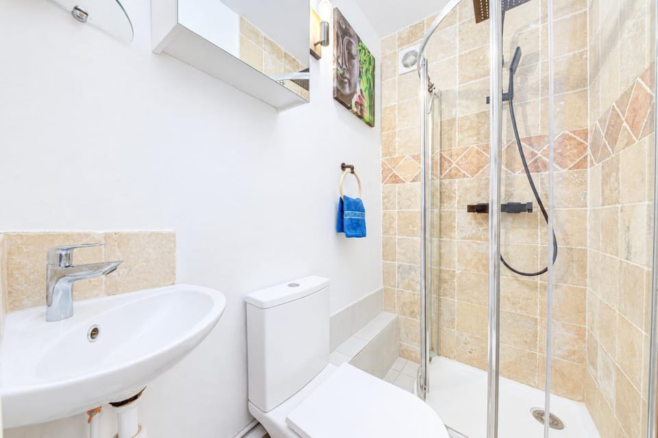 Shower, Toilet, Bathroom