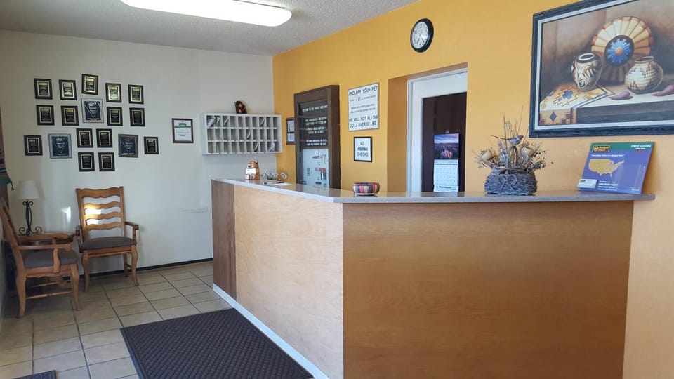 Property logo or sign, Lobby or reception, Other, Decorative detail, Logo/Certificate/Sign, Text overlay, Certificate/Award