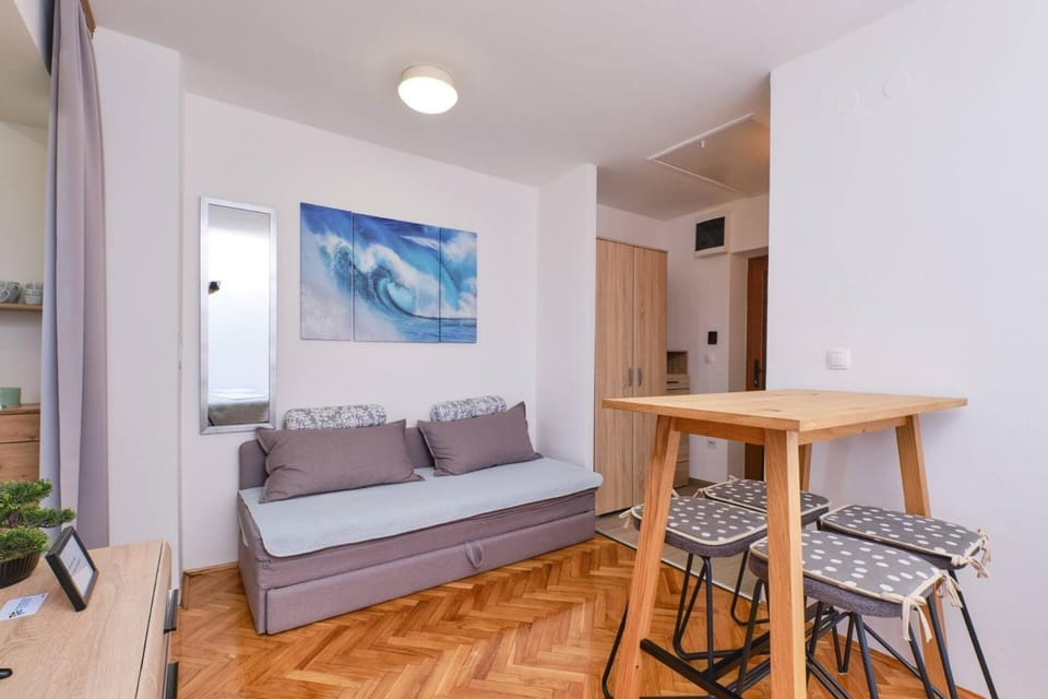 Bed, Living room, Dining area