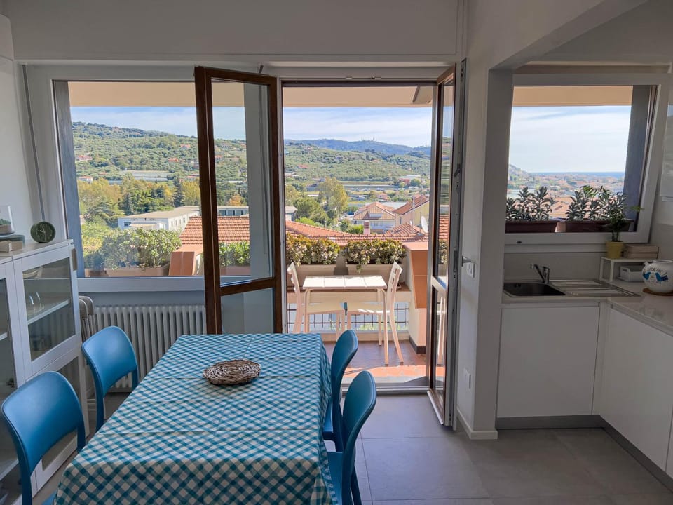 View (from property/room), Dining area