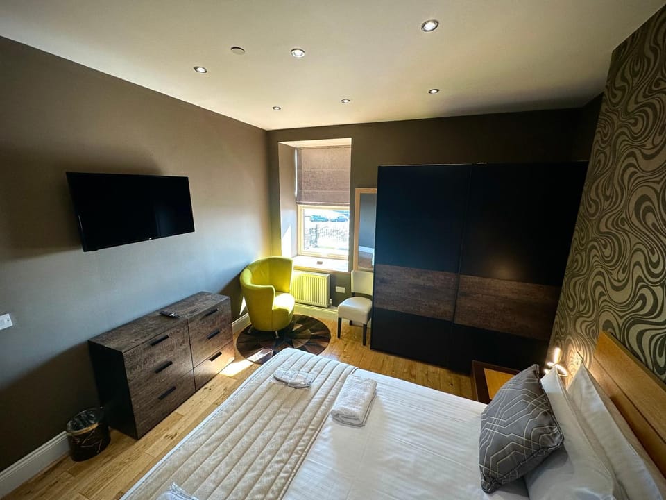 Halvard Apartments at Castletown Apartment hotel in Isle of Man