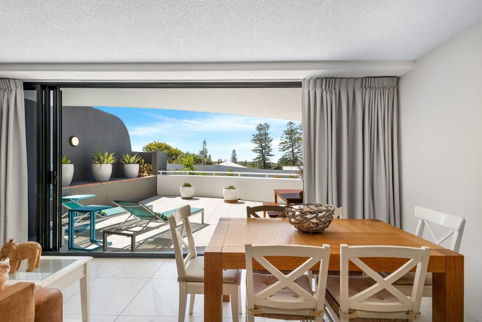 Balcony/Terrace, Dining area