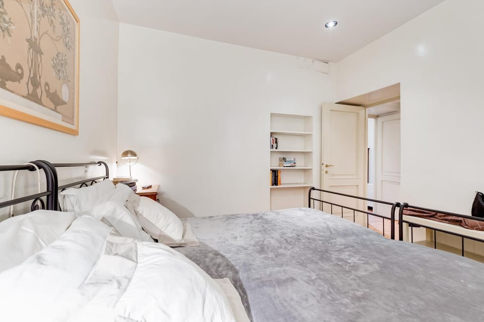 Bed, Photo of the whole room, Bedroom, hair dresser