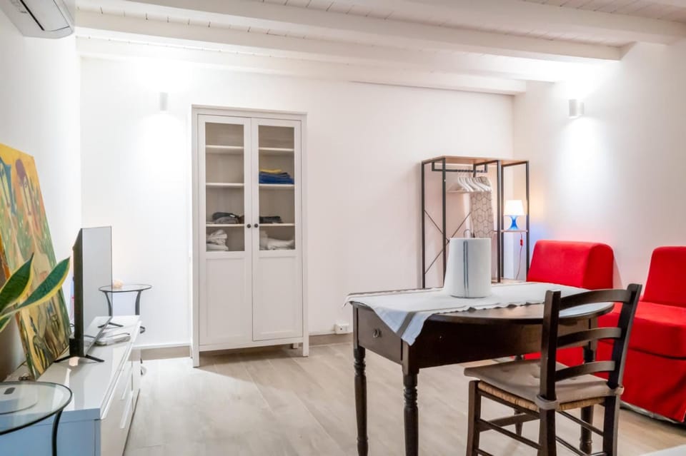 In the Heart of Ortigia Piazza Archimede Apartment in Syracuse