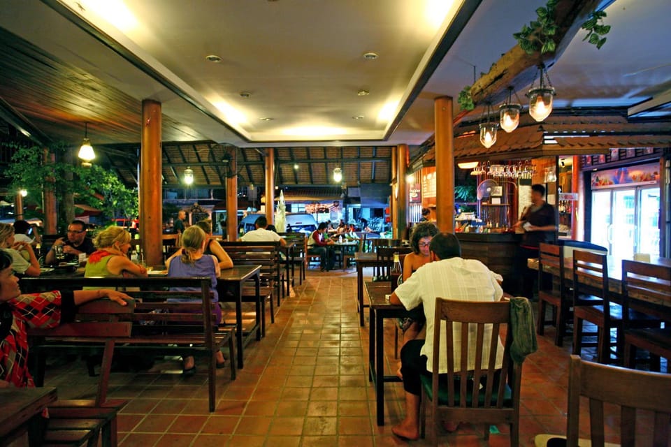 Restaurant/places to eat, Restaurant/places to eat