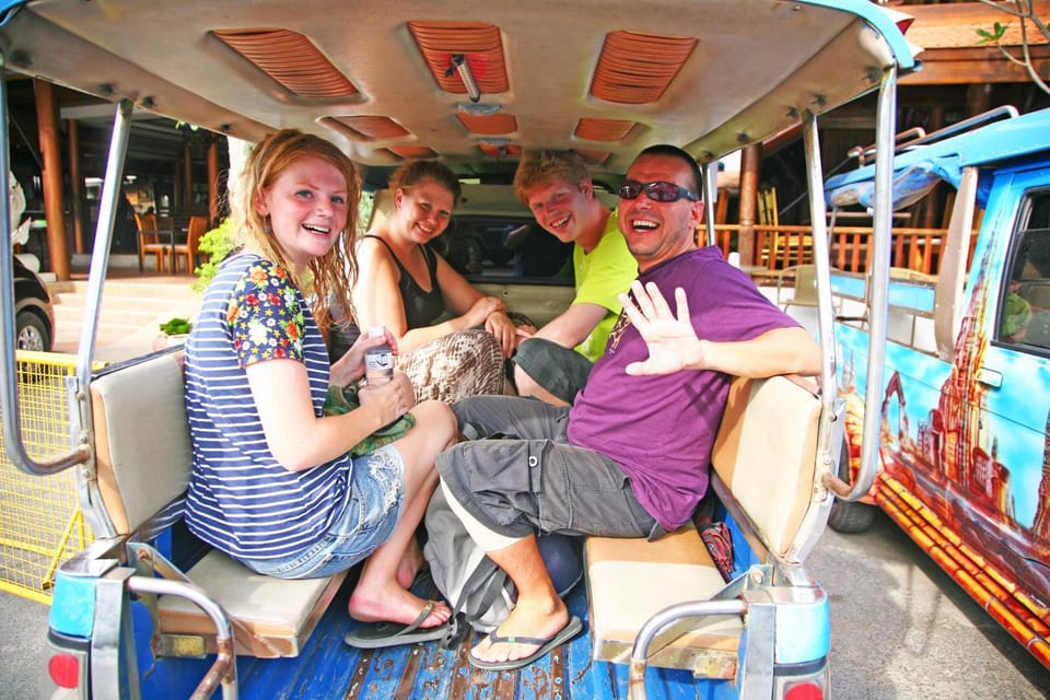 Day, group of guests