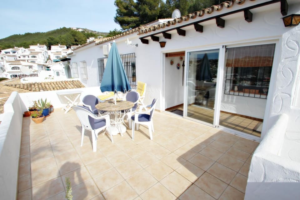 Palomita - cosy bungalow with stunning views in Moraira Apartment in Marina Alta