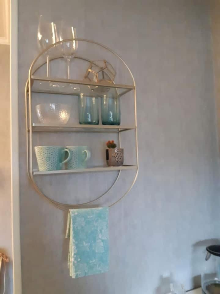 Lyxigt rum med eget/badrum med spa känsla Apartment in Västra Götaland County