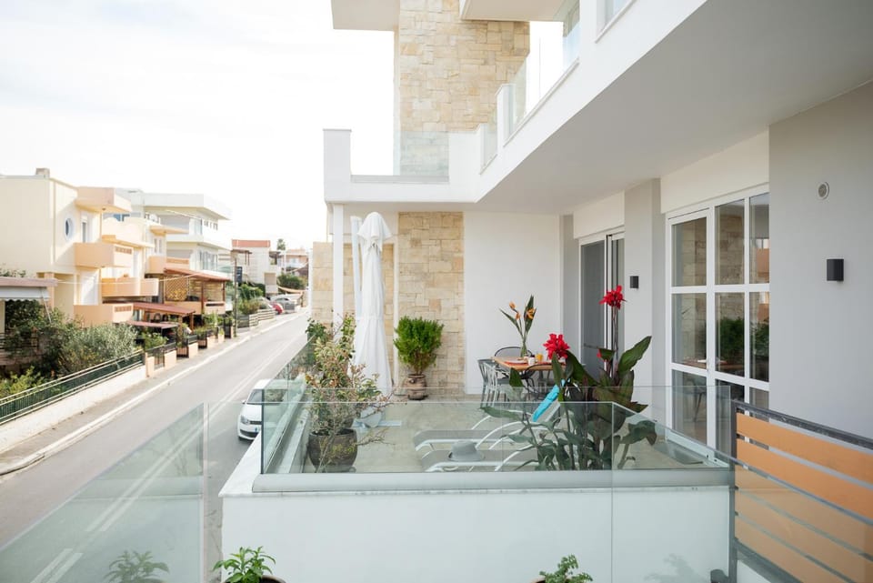Property building, Patio, Day, Neighbourhood, View (from property/room), Balcony/Terrace, Street view