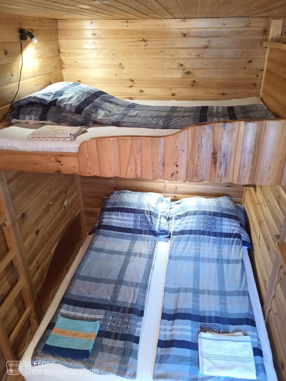 bunk bed