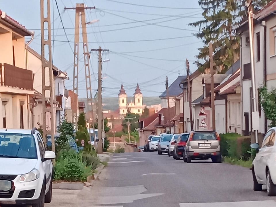City view, Street view