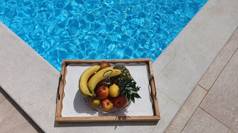 Food and drinks, Pool view, Swimming pool
